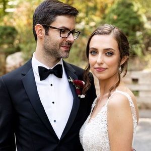 Meet your Posher, Adrienne